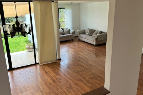 Casa_moderna_en_venta_realsemeralda_21