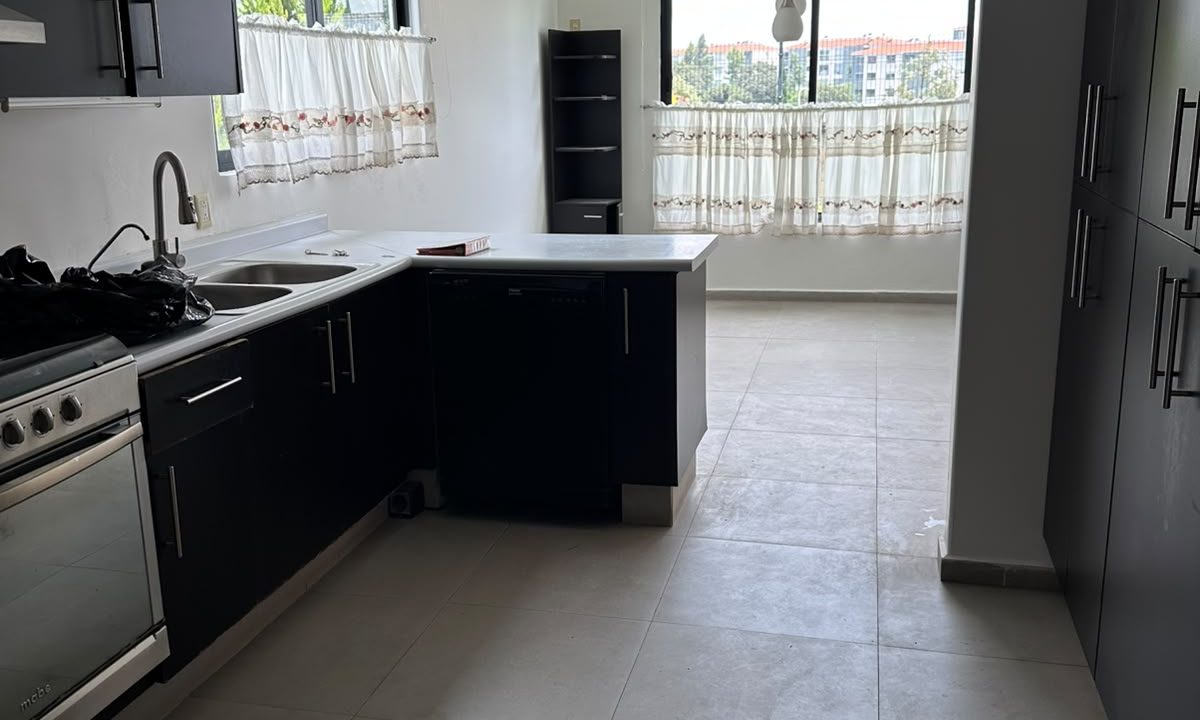 Casa_moderna_en_venta_realsemeralda_8