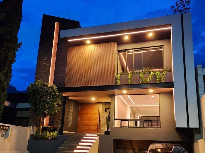 Casa Nueva en Venta de Lujo en Chiluca